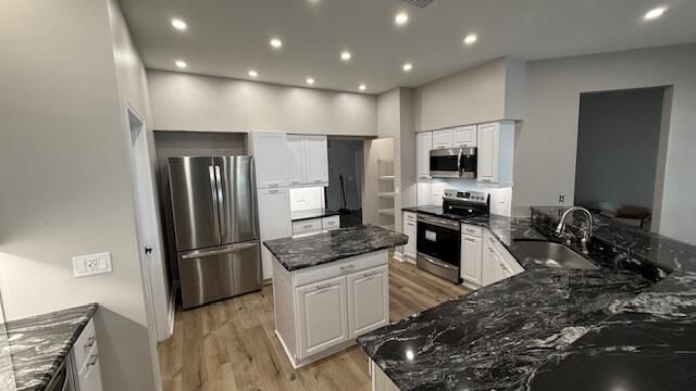 For Sale: $1,099,999 (4 beds, 3 baths, 2525 Square Feet)