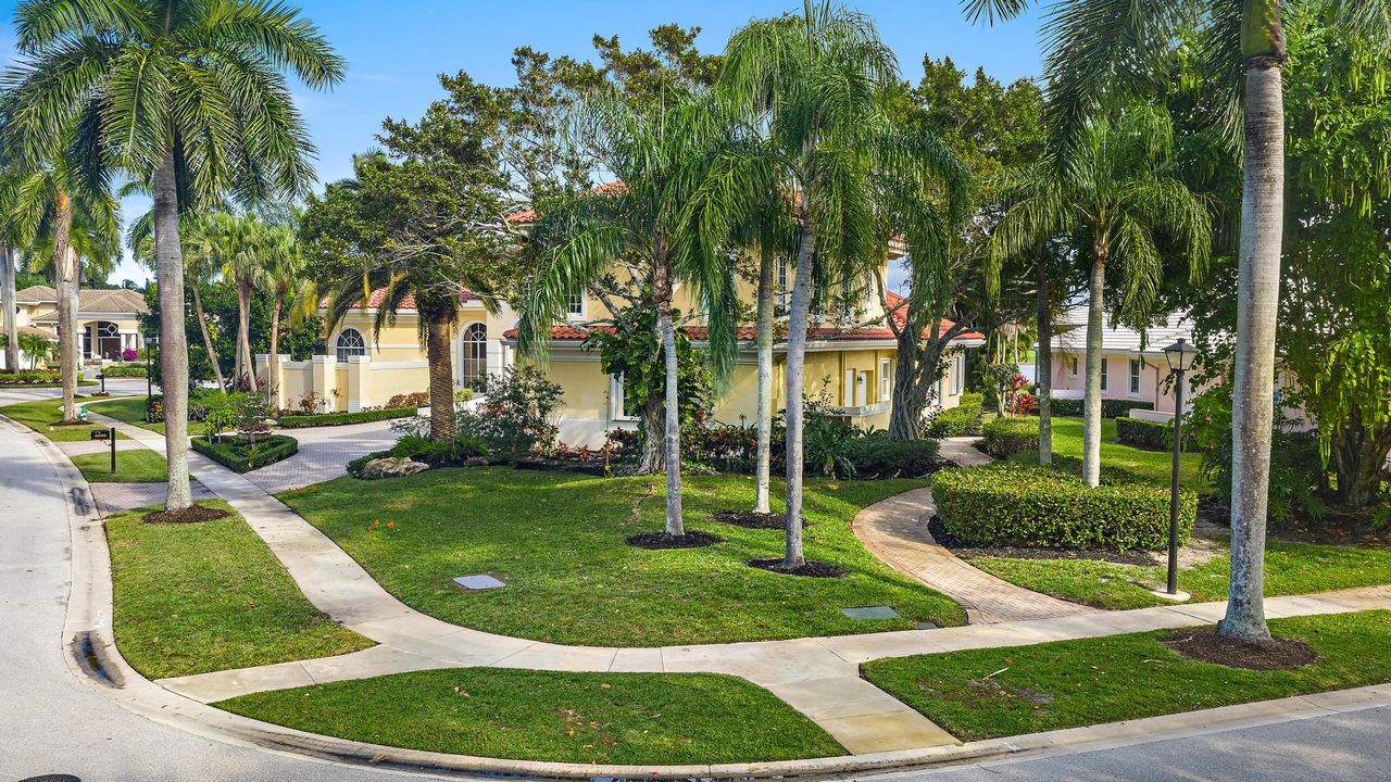 En Venta: $2,875,000 (4 camas, 4 baños, 5915 Pies cuadrados)