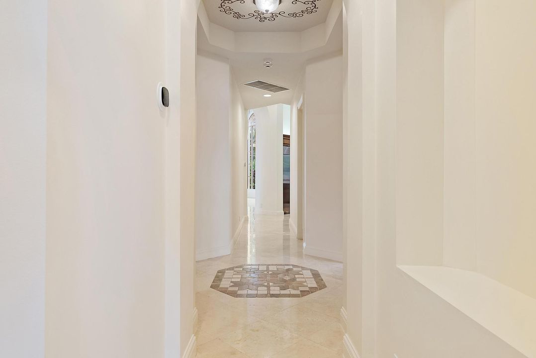 En Venta: $2,875,000 (4 camas, 4 baños, 5915 Pies cuadrados)