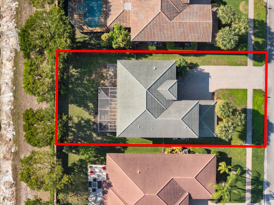 На продажу: $825,000 (6 спален, 4 ванн, 3257 Квадратных фут)