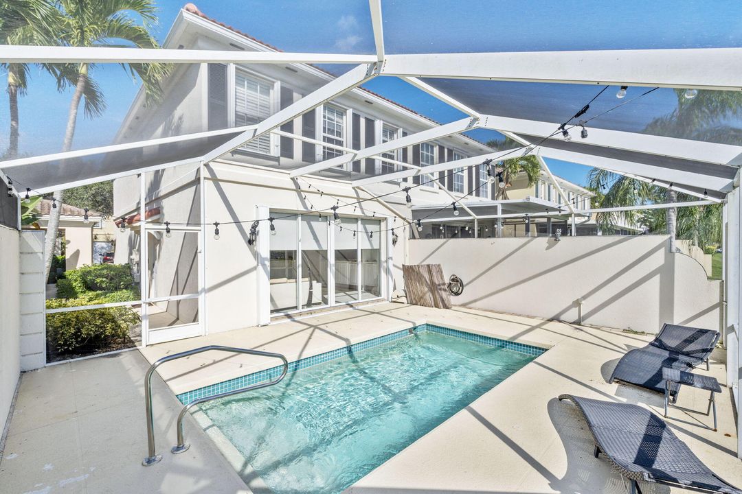 En Venta: $469,000 (3 camas, 2 baños, 1500 Pies cuadrados)