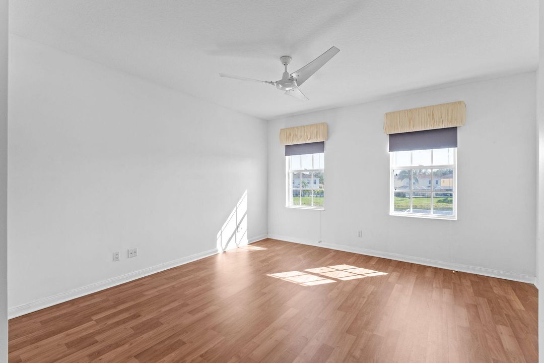 En Venta: $469,000 (3 camas, 2 baños, 1500 Pies cuadrados)