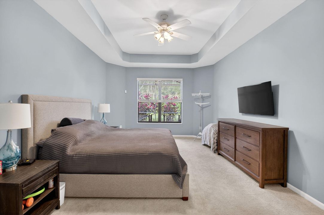 For Sale: $574,900 (3 beds, 2 baths, 1917 Square Feet)