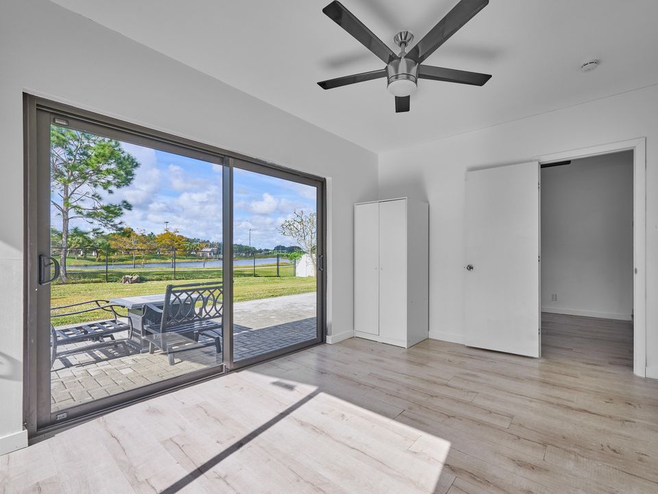 For Sale: $495,000 (3 beds, 2 baths, 1701 Square Feet)