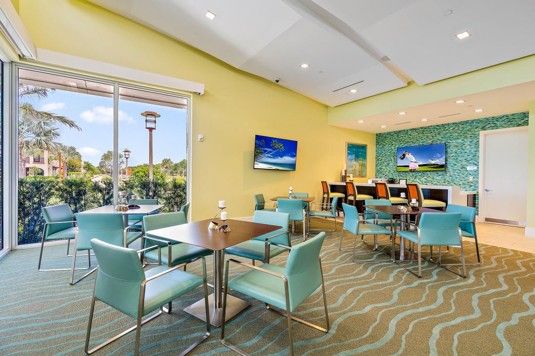 En Renta: $5,250 (4 camas, 3 baños, 2252 Pies cuadrados)