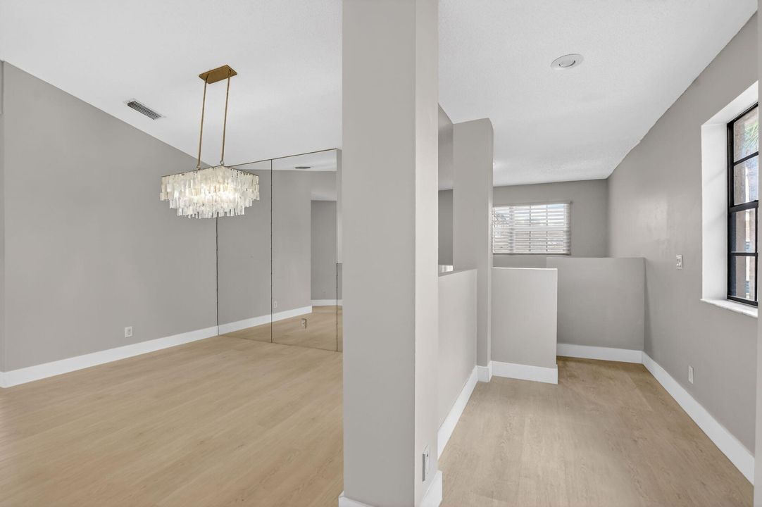 For Rent: $4,000 (3 beds, 2 baths, 2174 Square Feet)