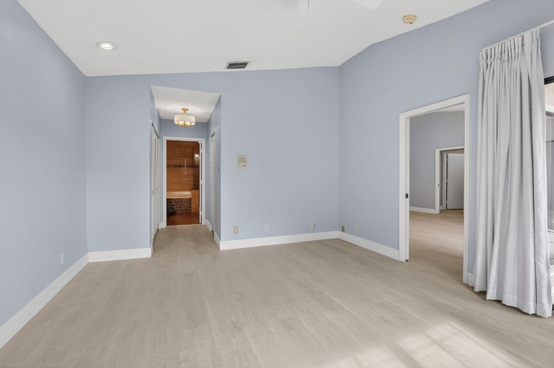 For Rent: $4,000 (3 beds, 2 baths, 2174 Square Feet)