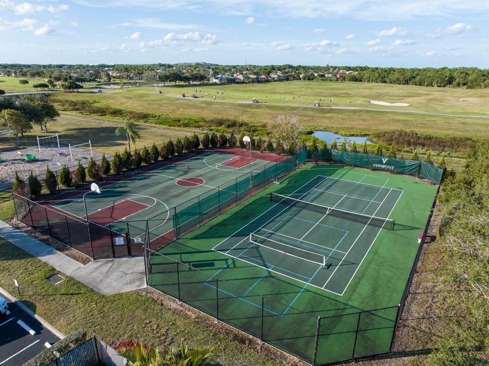 En Venta: $358,000 (3 camas, 2 baños, 1480 Pies cuadrados)