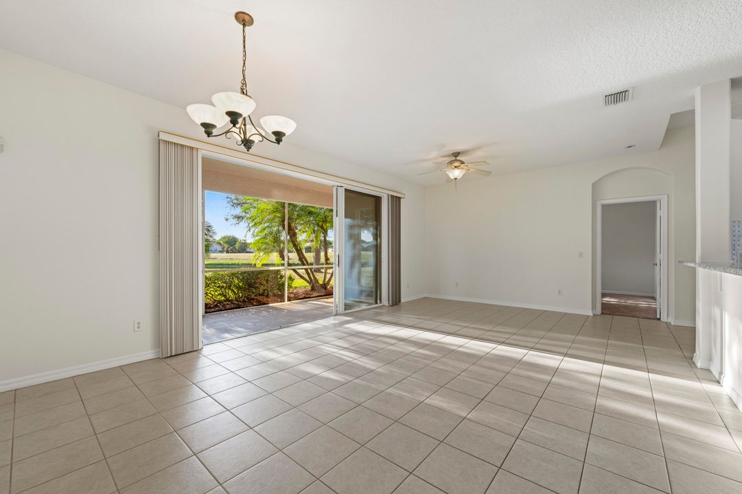 En Venta: $358,000 (3 camas, 2 baños, 1480 Pies cuadrados)