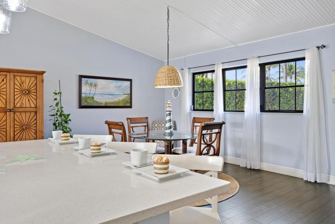 For Sale: $595,000 (3 beds, 2 baths, 1509 Square Feet)