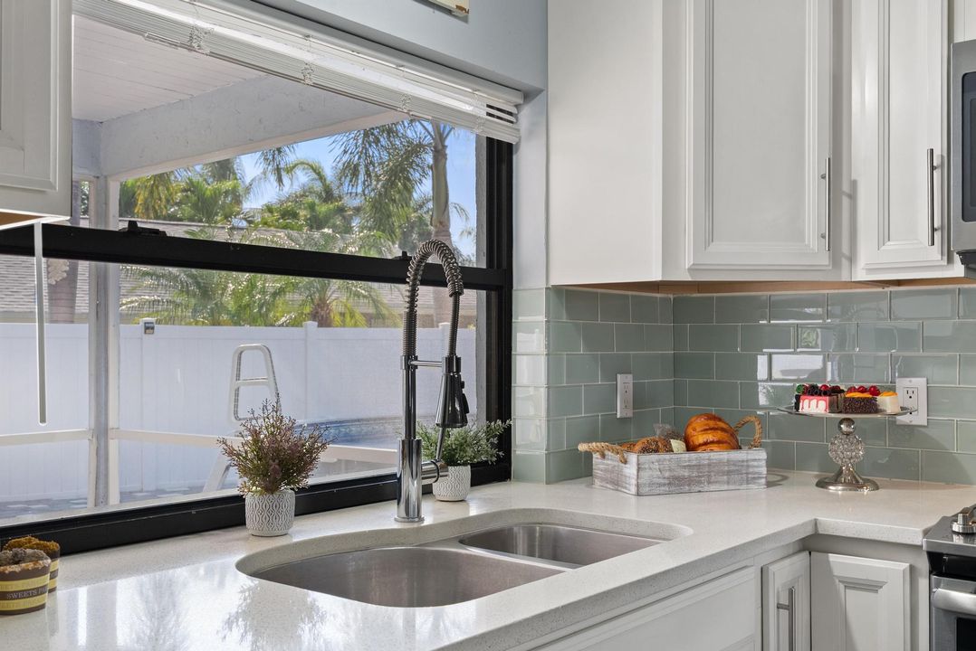 For Sale: $595,000 (3 beds, 2 baths, 1509 Square Feet)