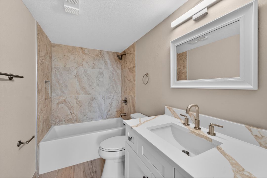 For Rent: $3,200 (2 beds, 2 baths, 1036 Square Feet)