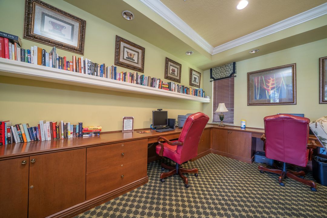 For Rent: $3,200 (2 beds, 2 baths, 1036 Square Feet)