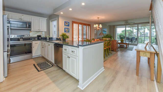 В аренду: $3,000 (2 спален, 2 ванн, 1347 Квадратных фут)