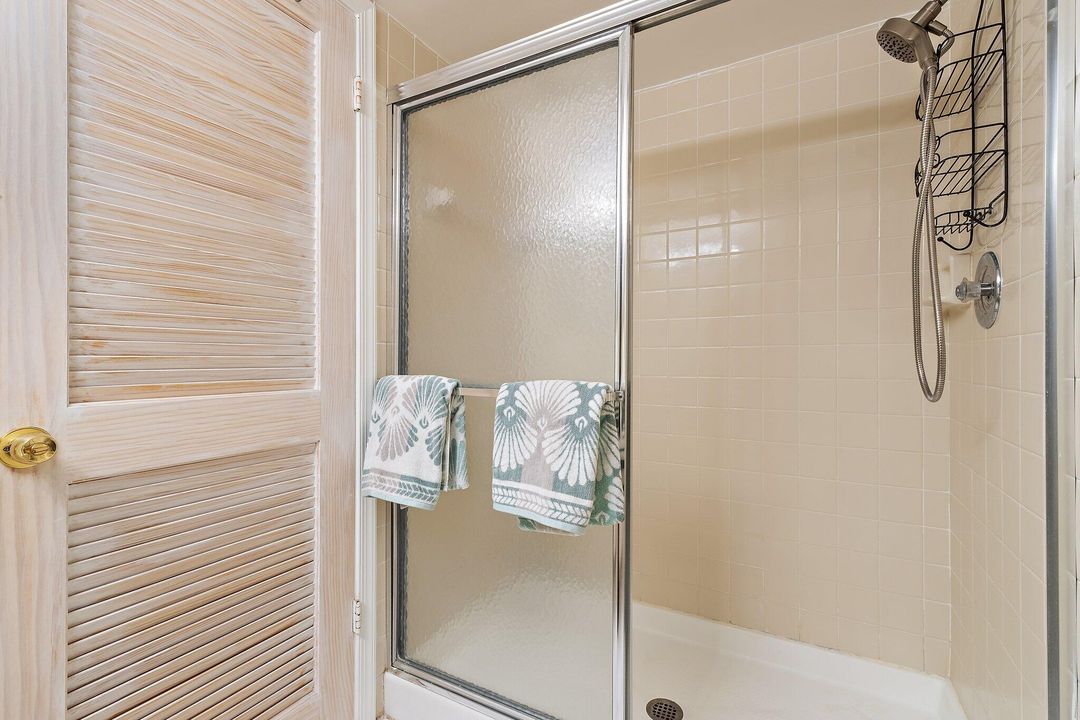 В аренду: $3,000 (2 спален, 2 ванн, 1347 Квадратных фут)