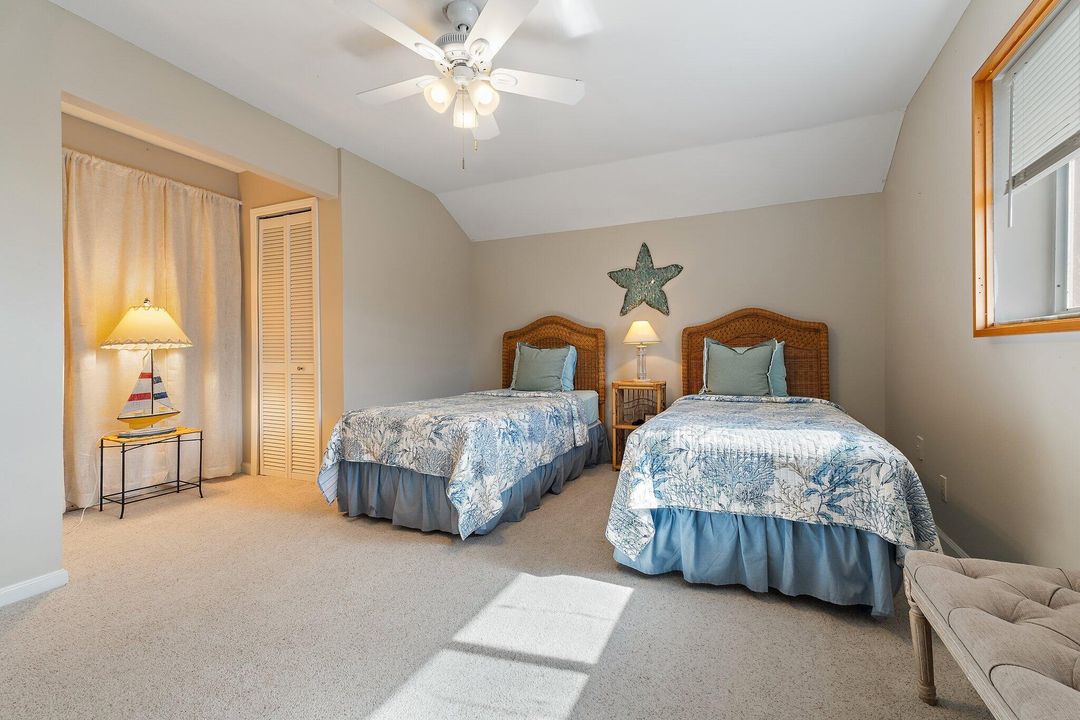 В аренду: $3,000 (2 спален, 2 ванн, 1347 Квадратных фут)