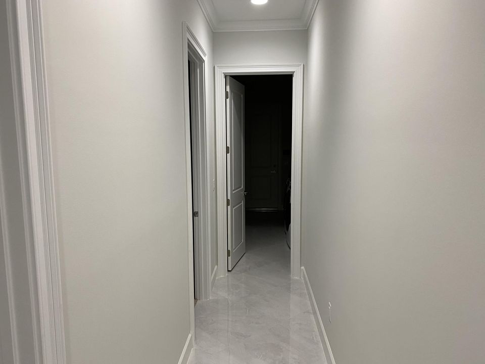 For Rent: $5,950 (5 beds, 4 baths, 3585 Square Feet)