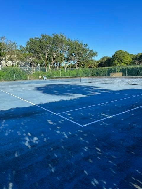 For Sale: $299,000 (2 beds, 2 baths, 1287 Square Feet)