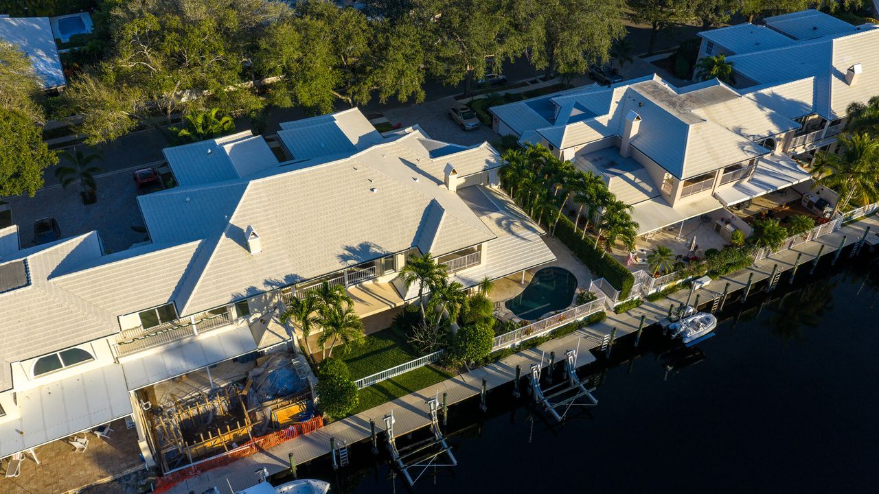 For Rent: $9,800 (4 beds, 2 baths, 2544 Square Feet)