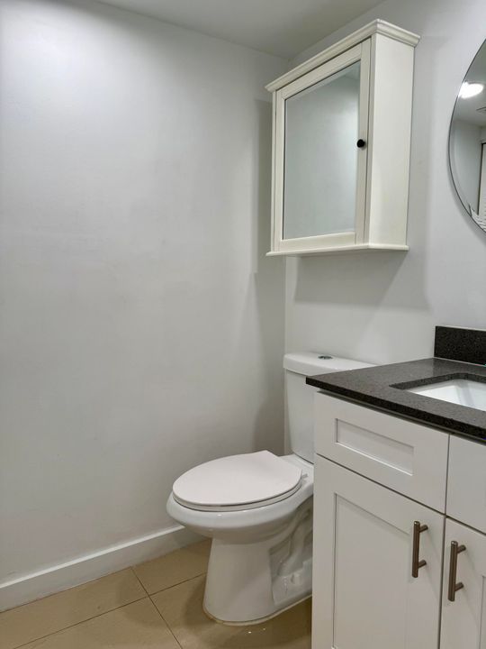 В аренду: $1,950 (1 спален, 1 ванн, 792 Квадратных фут)