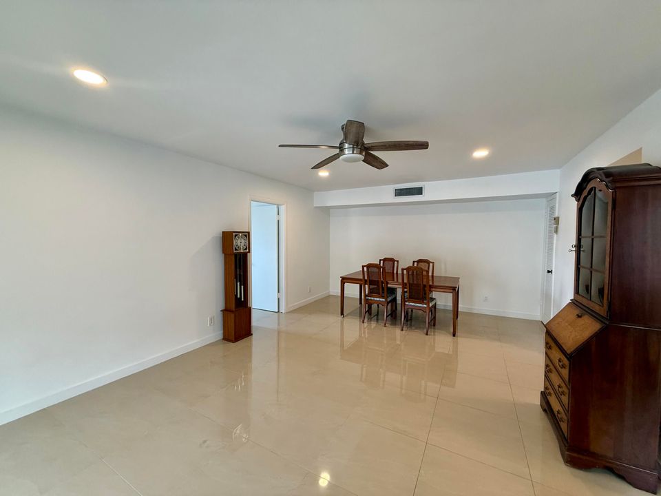 В аренду: $1,950 (1 спален, 1 ванн, 792 Квадратных фут)