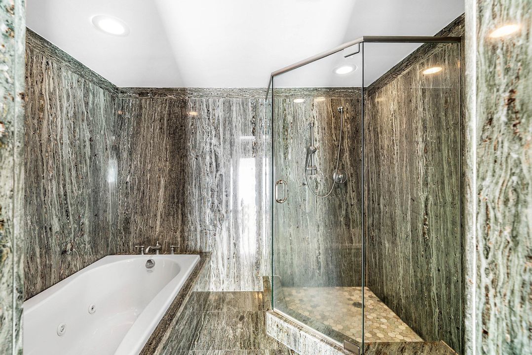 На продажу: $3,200,000 (4 спален, 3 ванн, 2910 Квадратных фут)