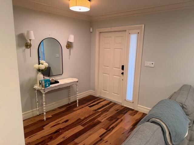 For Sale: $1,999,950 (3 beds, 3 baths, 2080 Square Feet)