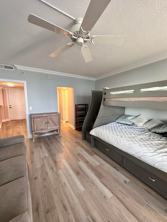 En Venta: $850,000 (2 camas, 2 baños, 1500 Pies cuadrados)