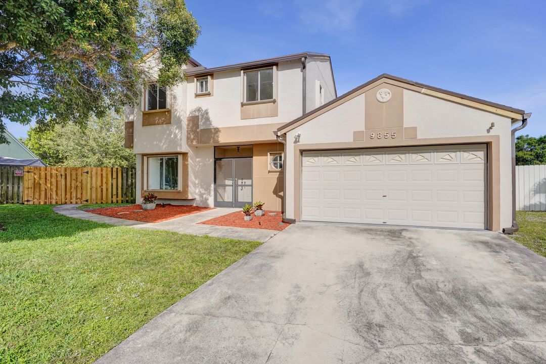 For Sale: $675,000 (3 beds, 2 baths, 1843 Square Feet)