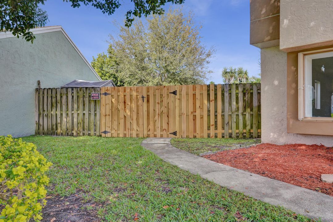 For Sale: $675,000 (3 beds, 2 baths, 1843 Square Feet)