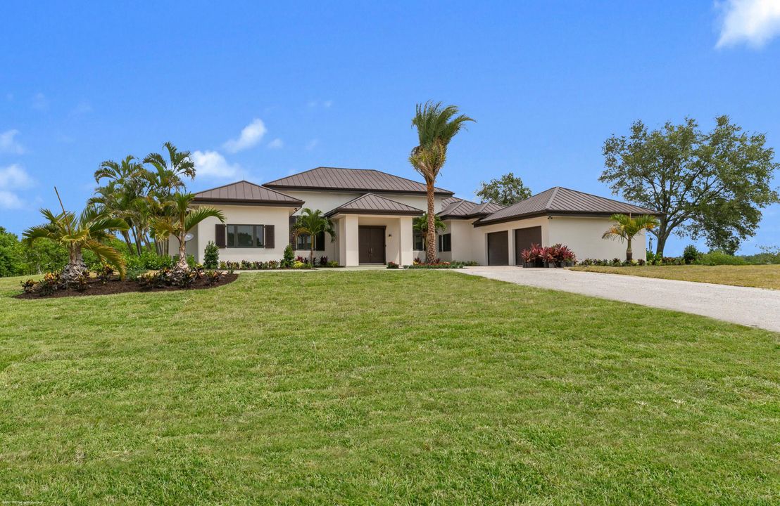 На продажу: $4,900,000 (4 спален, 3 ванн, 3080 Квадратных фут)