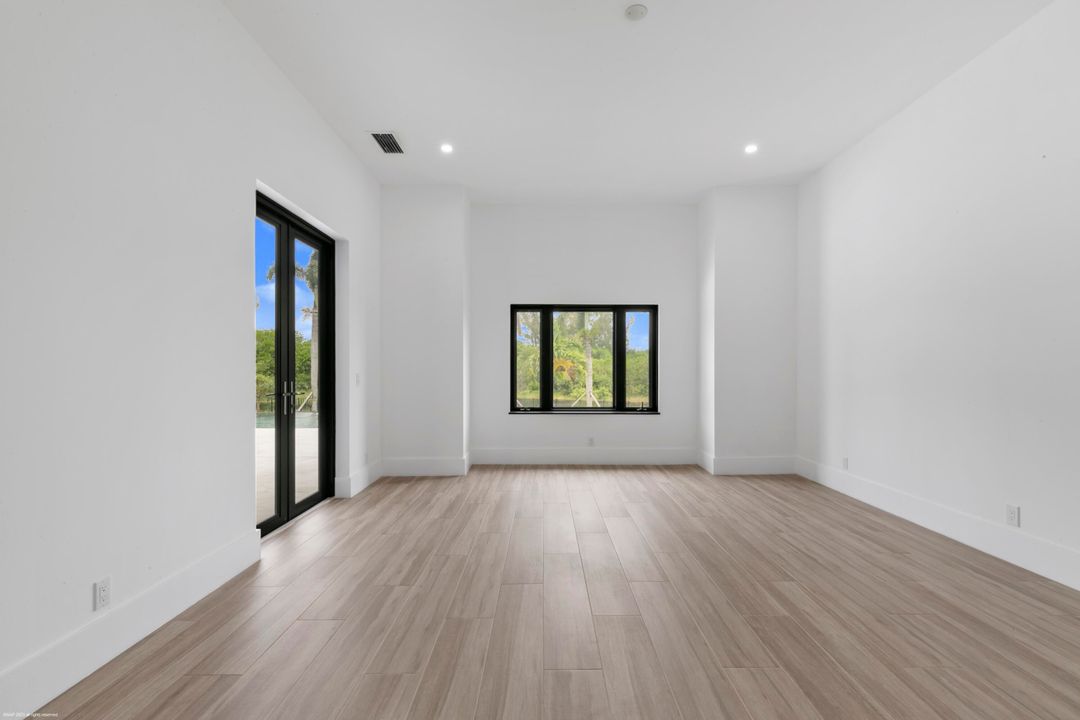 На продажу: $4,900,000 (4 спален, 3 ванн, 3080 Квадратных фут)