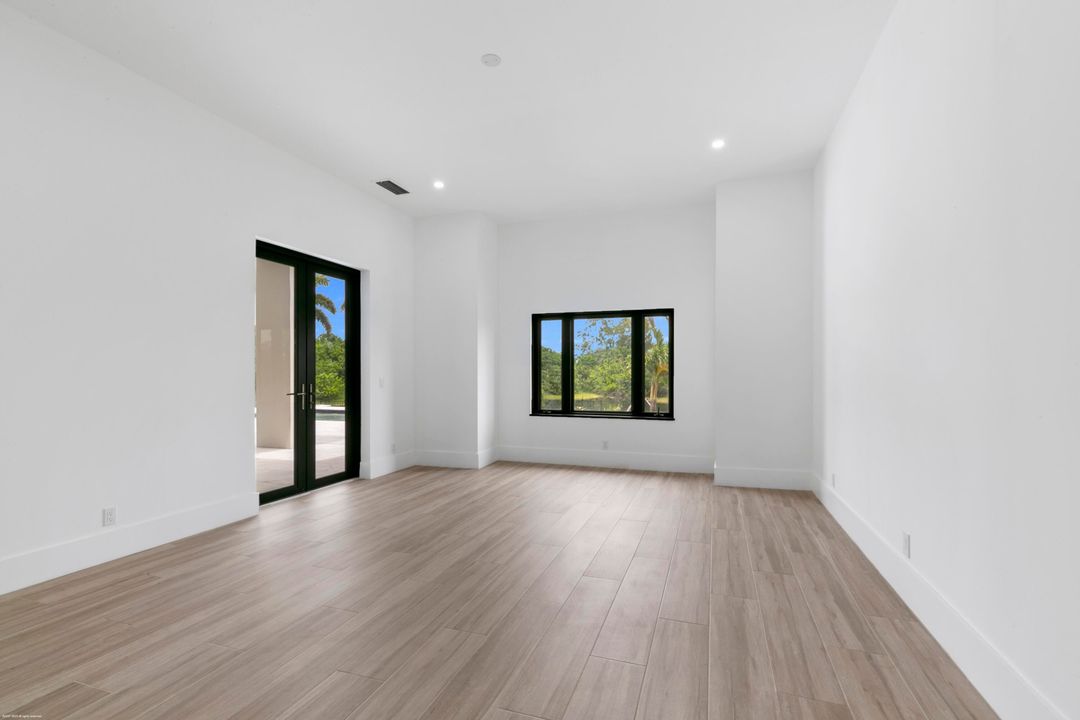 На продажу: $4,900,000 (4 спален, 3 ванн, 3080 Квадратных фут)