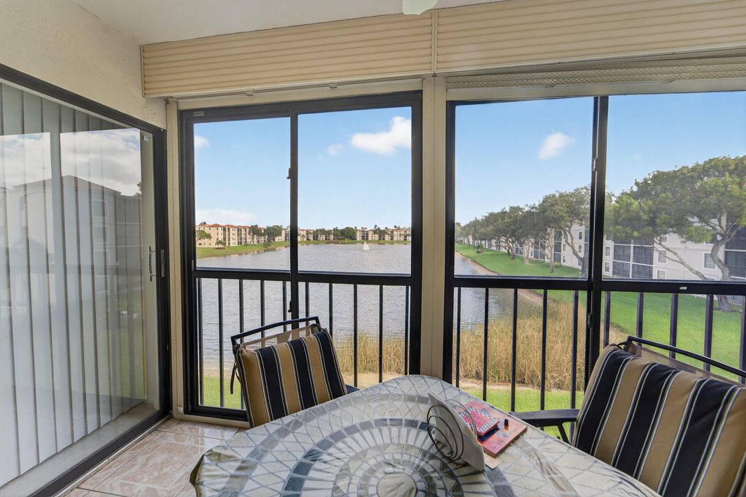 For Sale: $249,000 (2 beds, 2 baths, 1392 Square Feet)