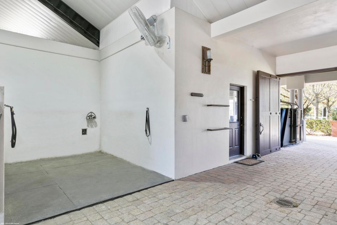 На продажу: $4,900,000 (4 спален, 3 ванн, 3080 Квадратных фут)