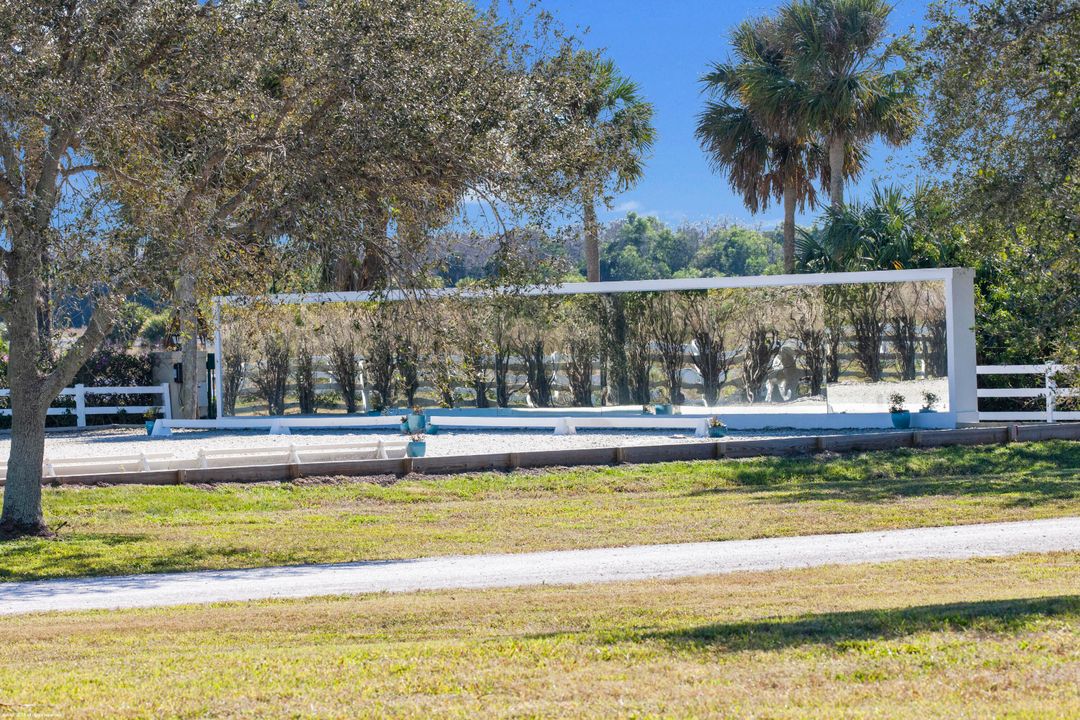 На продажу: $4,900,000 (4 спален, 3 ванн, 3080 Квадратных фут)