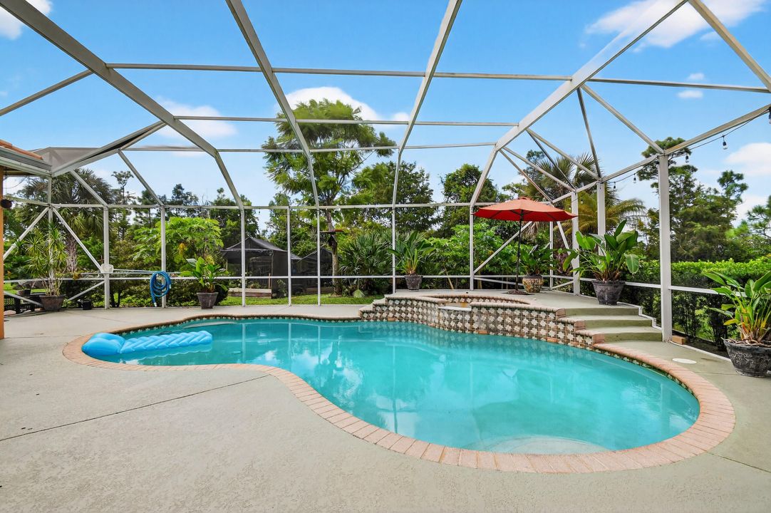 出租: $4,700 (5 贝兹, 4 浴室, 3233 平方英尺)