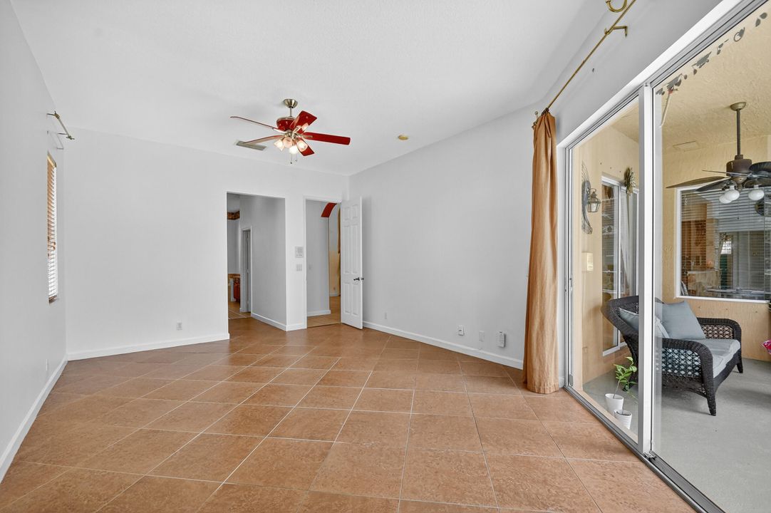 出租: $4,700 (5 贝兹, 4 浴室, 3233 平方英尺)