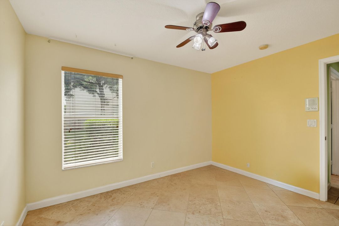 出租: $4,700 (5 贝兹, 4 浴室, 3233 平方英尺)