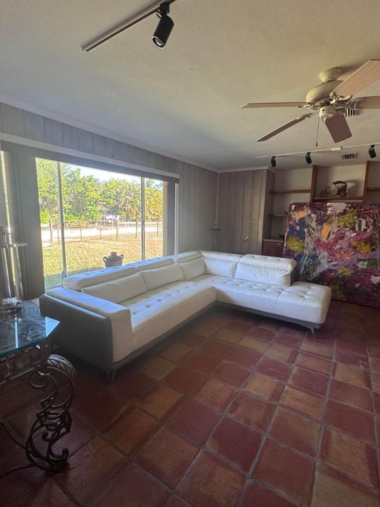 En Renta: $5,000 (3 camas, 1 baños, 1484 Pies cuadrados)