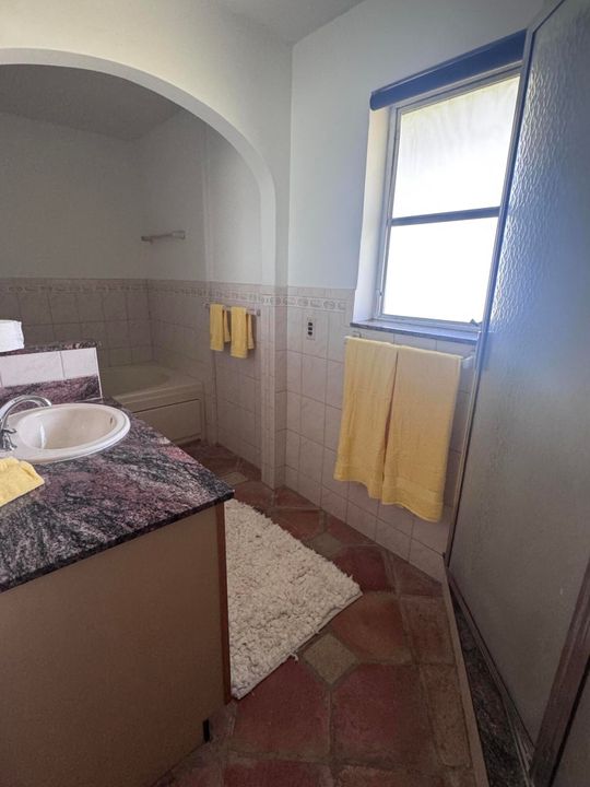 En Renta: $5,000 (3 camas, 1 baños, 1484 Pies cuadrados)