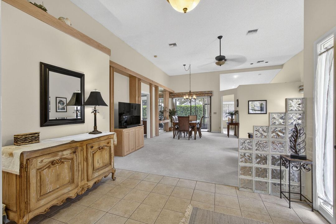 待售: $589,000 (3 贝兹, 2 浴室, 1600 平方英尺)