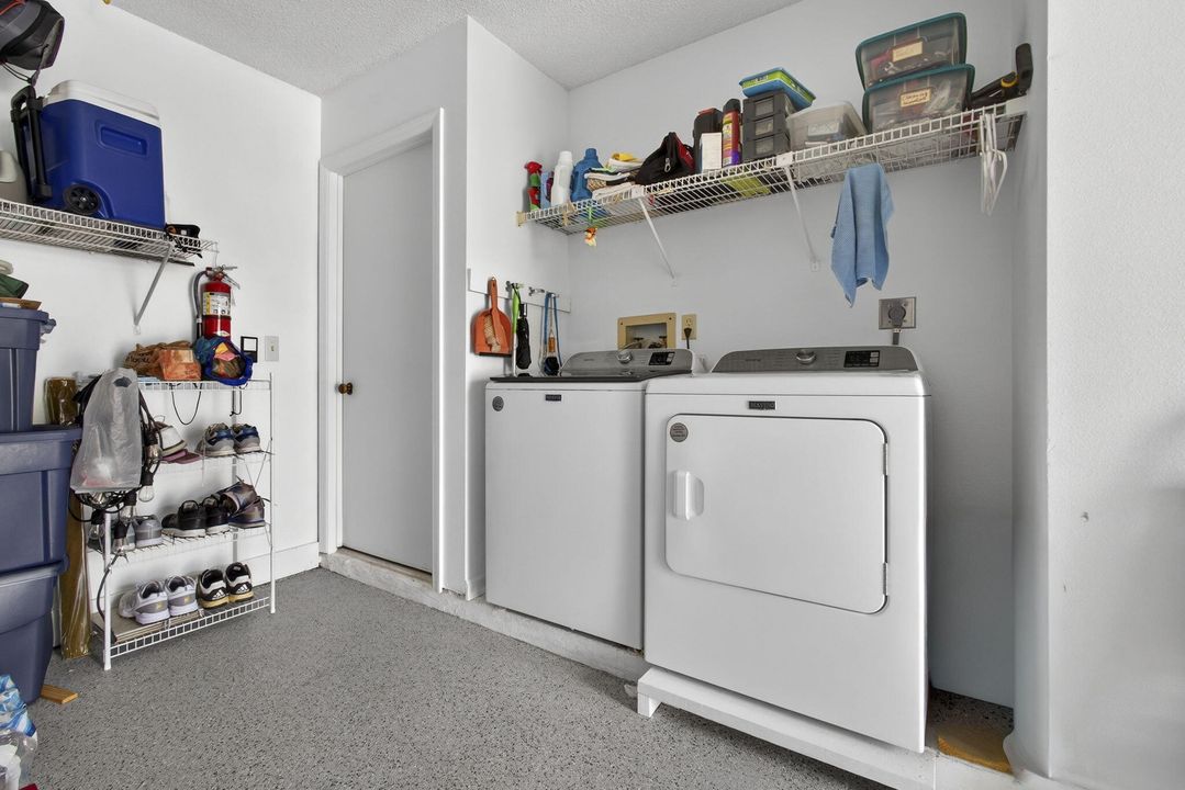 待售: $589,000 (3 贝兹, 2 浴室, 1600 平方英尺)