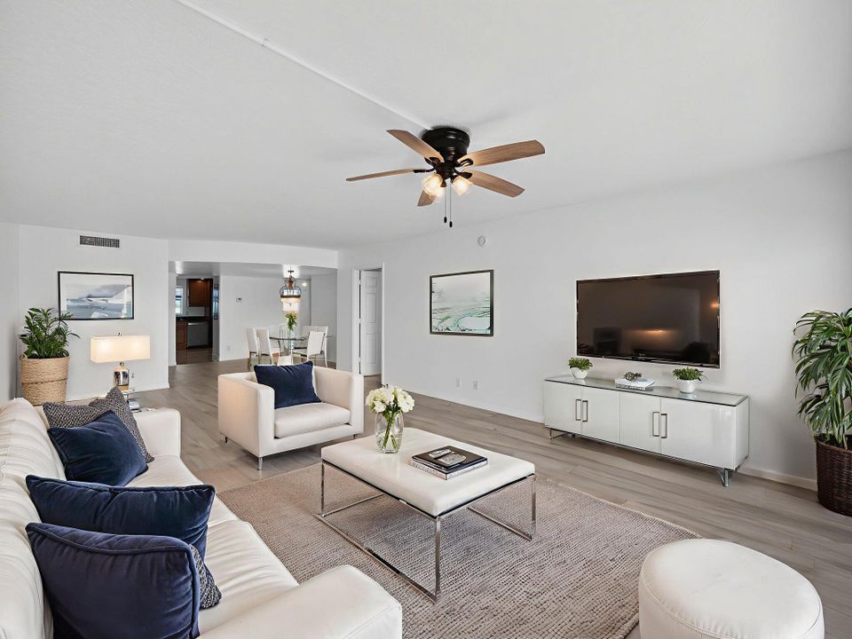 For Rent: $2,800 (2 beds, 2 baths, 1440 Square Feet)