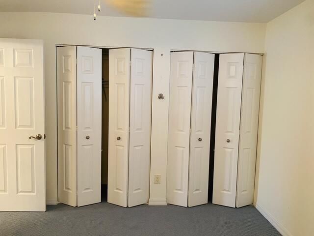 For Sale: $299,000 (2 beds, 2 baths, 1092 Square Feet)