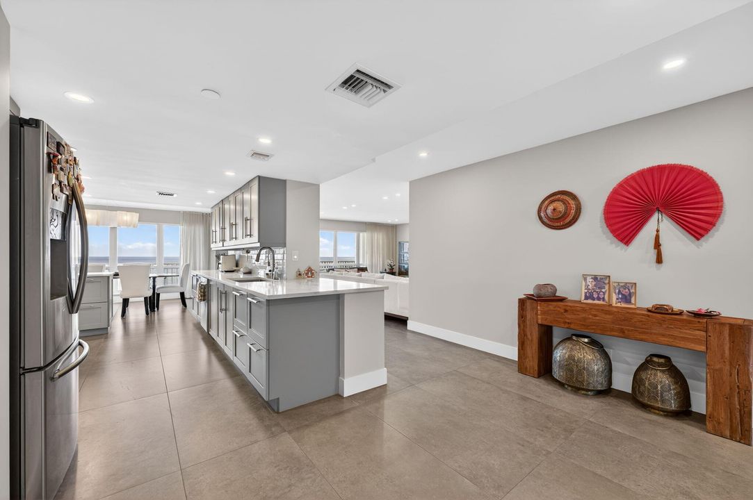 В аренду: $8,000 (2 спален, 2 ванн, 1915 Квадратных фут)