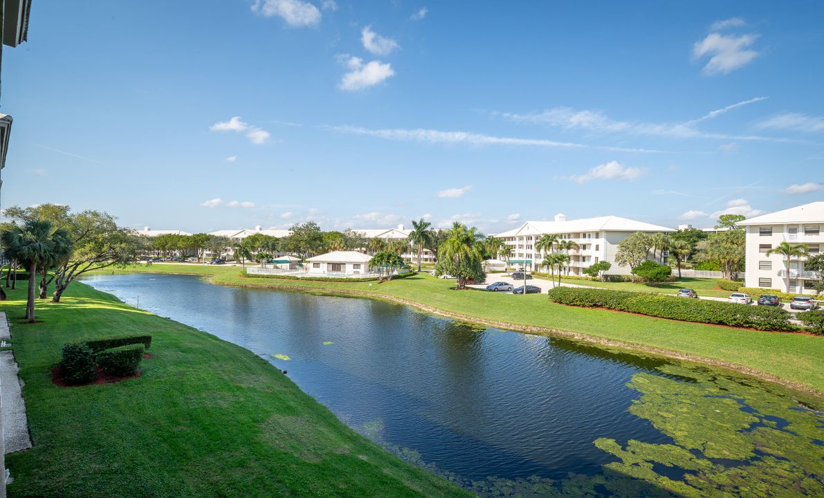 出租: $2,750 (2 贝兹, 2 浴室, 1385 平方英尺)