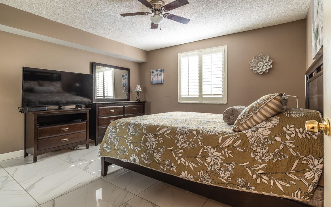 出租: $2,750 (2 贝兹, 2 浴室, 1385 平方英尺)