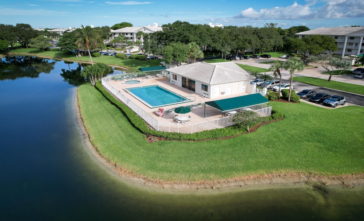 出租: $2,750 (2 贝兹, 2 浴室, 1385 平方英尺)