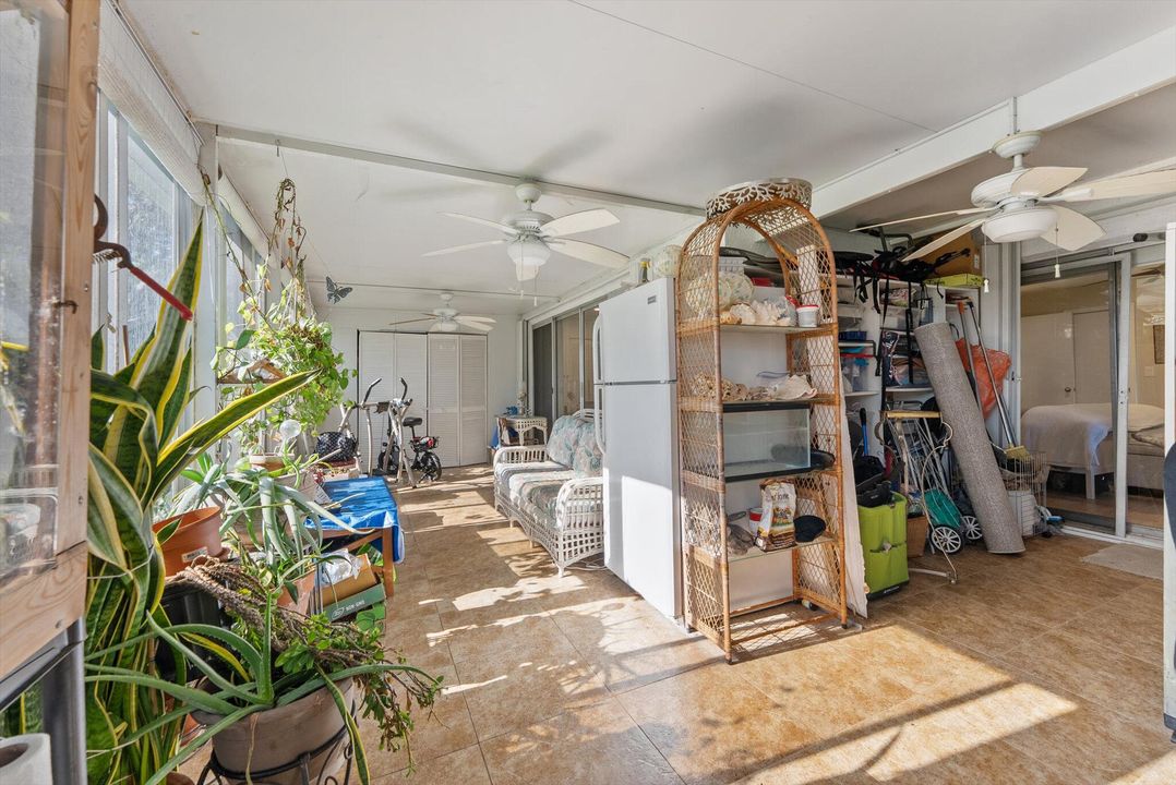 На продажу: $279,000 (2 спален, 2 ванн, 1470 Квадратных фут)